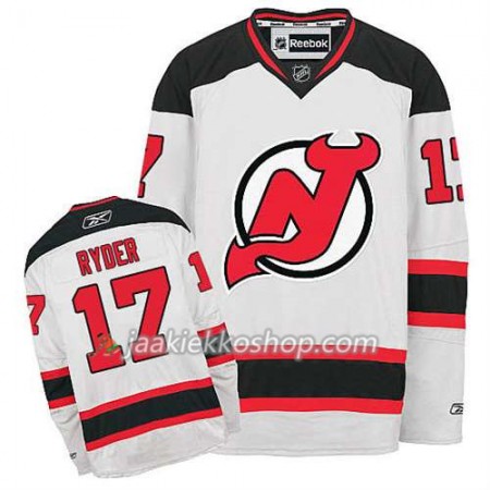 Reebok Miehille NHL New Jersey Devils Pelipaita Michael Ryder #17 Vieras Valkoinen