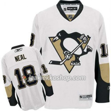 Reebok Miehille NHL Pittsburgh Penguins Pelipaita James Neal 18 Valkoinen Vieras