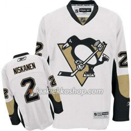 Reebok Miehille NHL Pittsburgh Penguins Pelipaita Matt Niskanen 2 Valkoinen Vieras