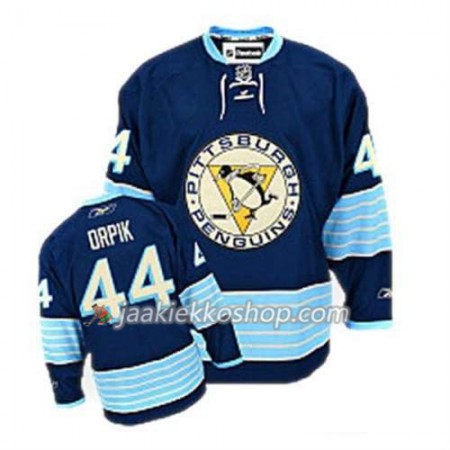Reebok Miehille NHL Pittsburgh Penguins Pelipaita Brooks Orpik 44 Sininen Kolmas Reebok Miehille NHL Pittsburgh Penguins Pelipaita Brooks Orpik 44 Sininen Kolmas