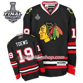 Reebok Nainen NHL Chicago Blackhawks Pelipaita Jonathan Toews #19 Kolmas Musta 2015 Stanley Cup