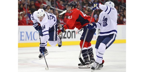 Matthews auttoi Maple Leafsin voittamaan Capitals
